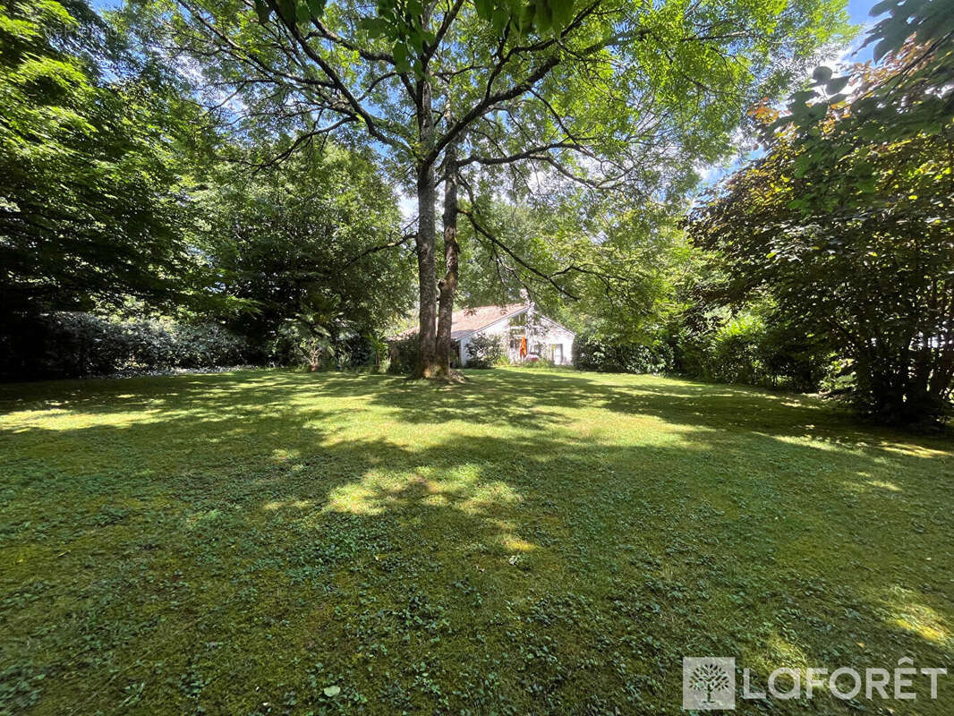 Maison - Golf St Sulpice et Cameyrac - 5 chambres - 196m² - photo 14