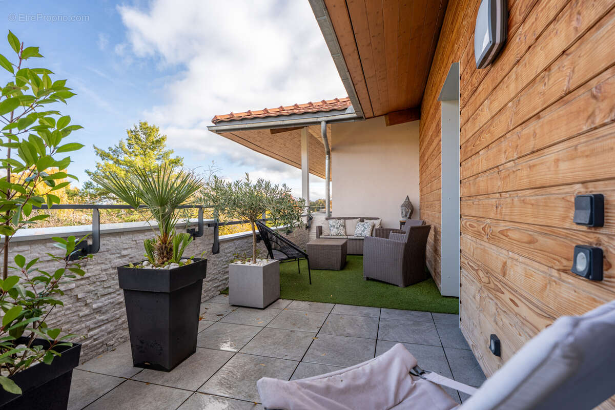 Appartement à SEGNY