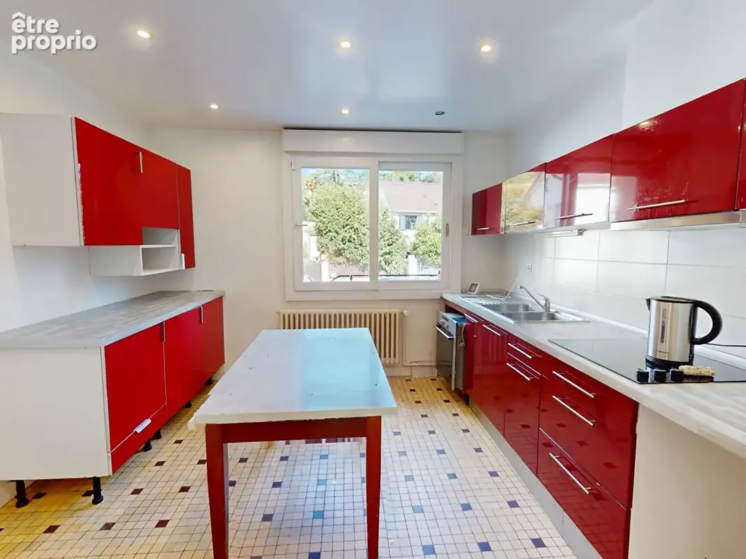 GAGNY, maison familiale de 130m², 9 pièces - photo 4