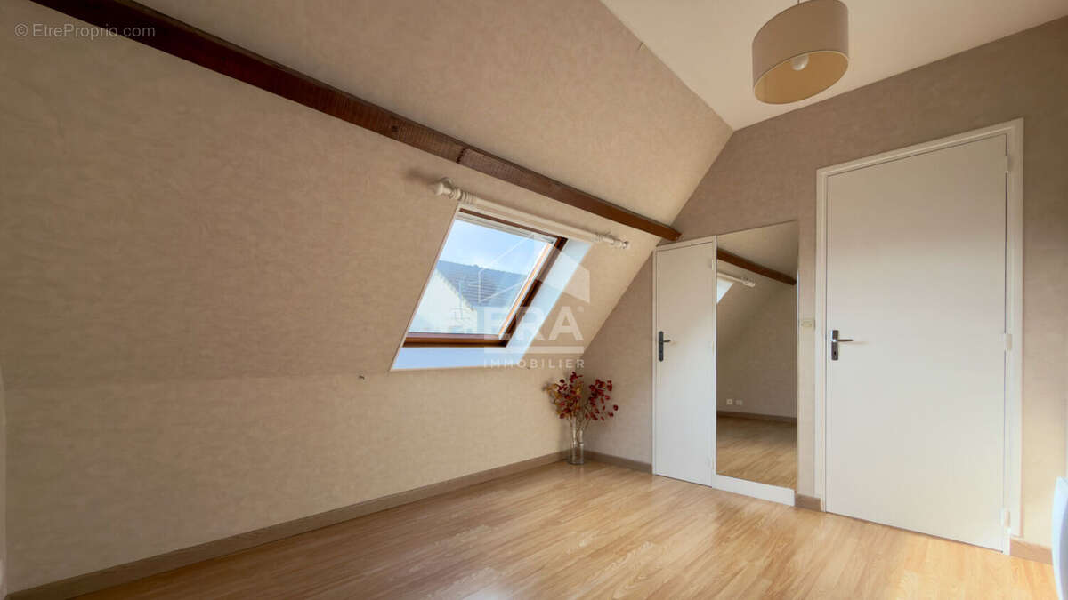 Maison à VIRY-CHATILLON