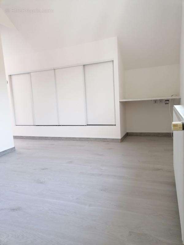 Maison à SAINT-QUENTIN