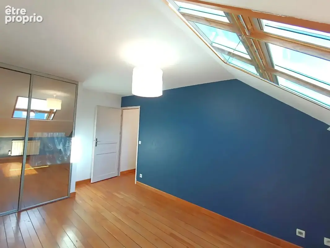 Lans en vercors.Très beau T4 de plus de 122m2 (135m2 sol) ,avec VUE MAGNIFIQUE ! Plus terrasse et double garage . - photo 22