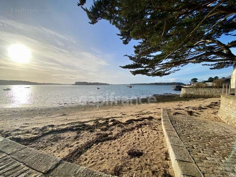 Maison à LARMOR-BADEN