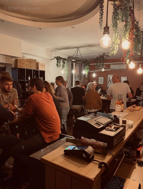 Commerce à VALRAS-PLAGE