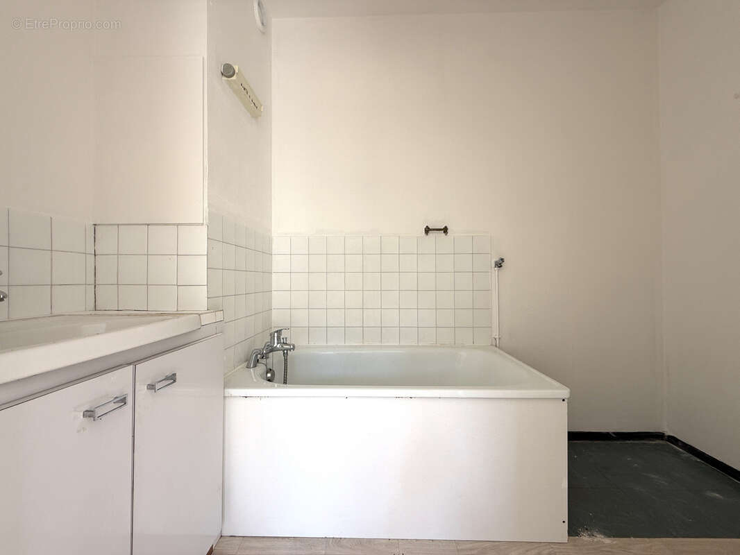 Appartement vertou t2  - balcon - garage - cave - photo 6