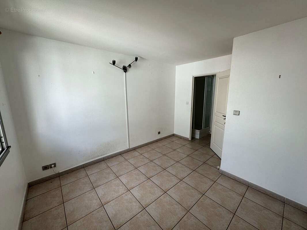 Appartement à SAINT-DENIS