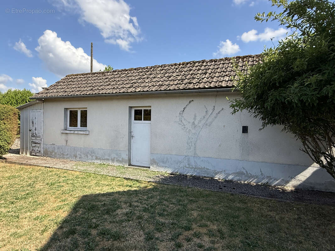 Maison à SAINT-SORNIN-LAVOLPS
