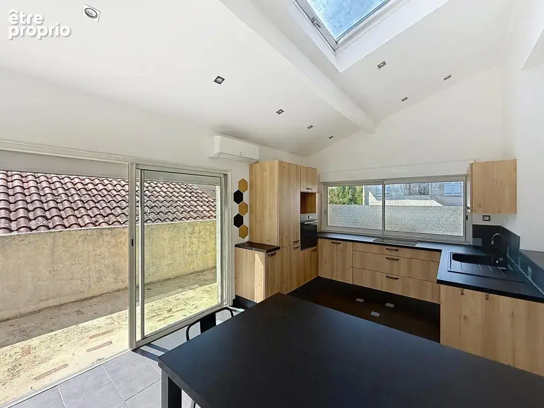 Maison - 3 Chambres - Buanderie - Garage - Terrasse - Pergola - Piscine - Jardin - photo 20