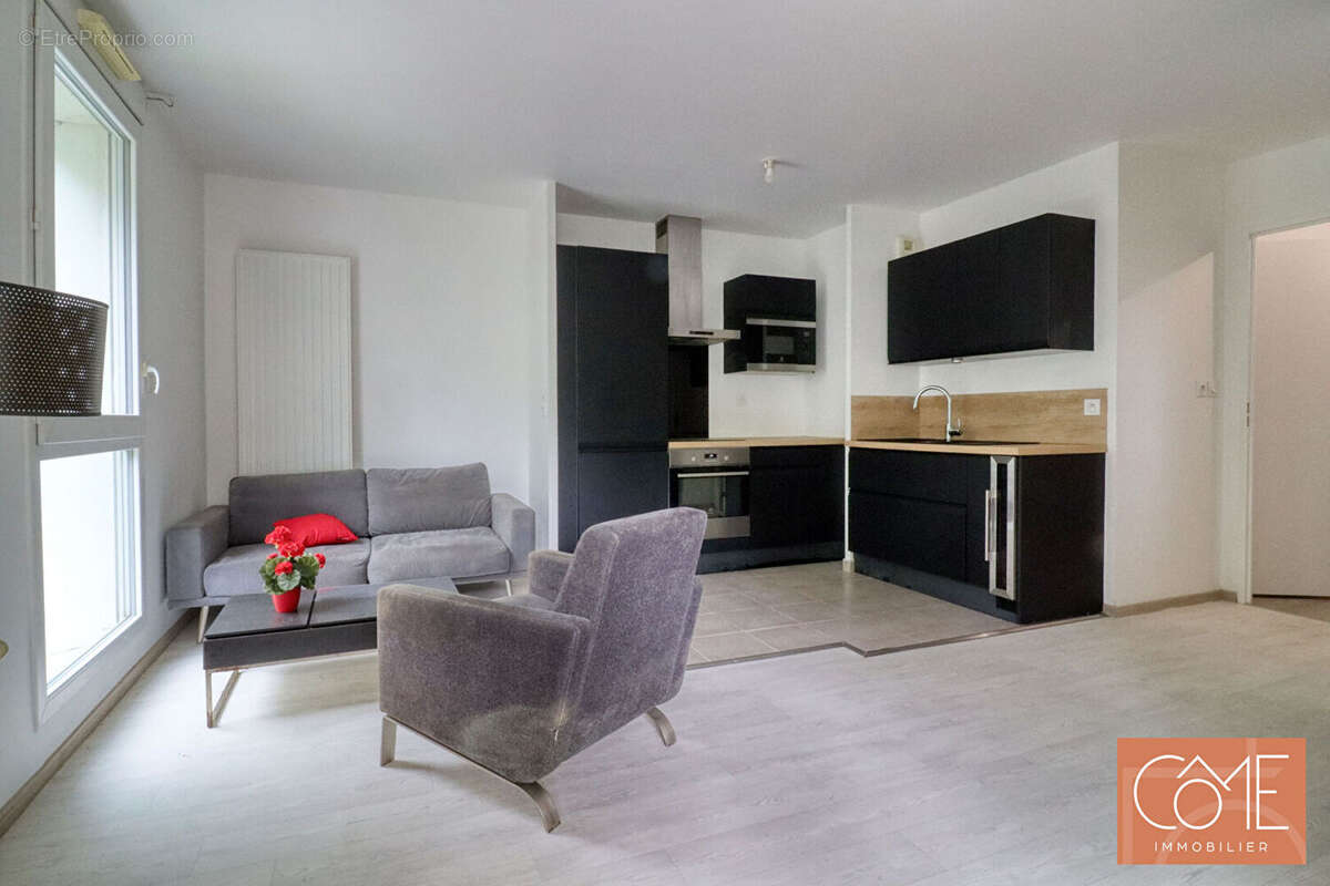À vendre en exclusivite t3 de 59 m² avec loggia exposee ouest- parking 35700 rennes canal saint martin la motte brulon - photo 2