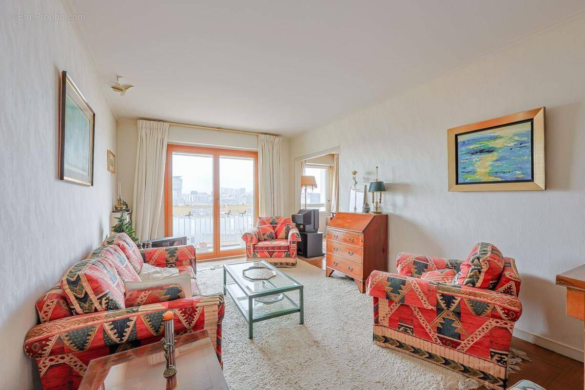 Appartement à PARIS-12E