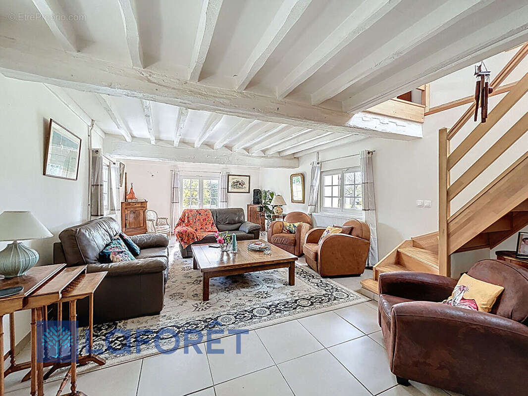 Maison à LES BAUX-DE-BRETEUIL