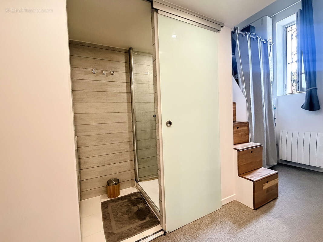 Appartement à PARIS-12E