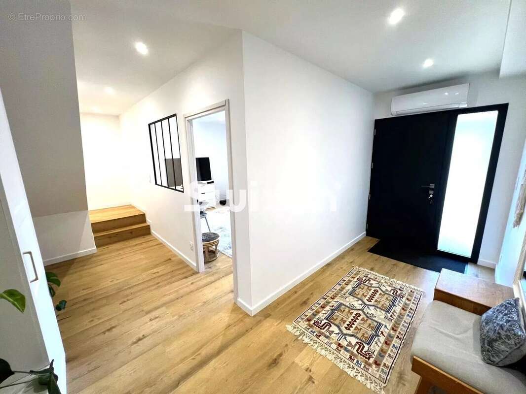 Maison à LONS-LE-SAUNIER