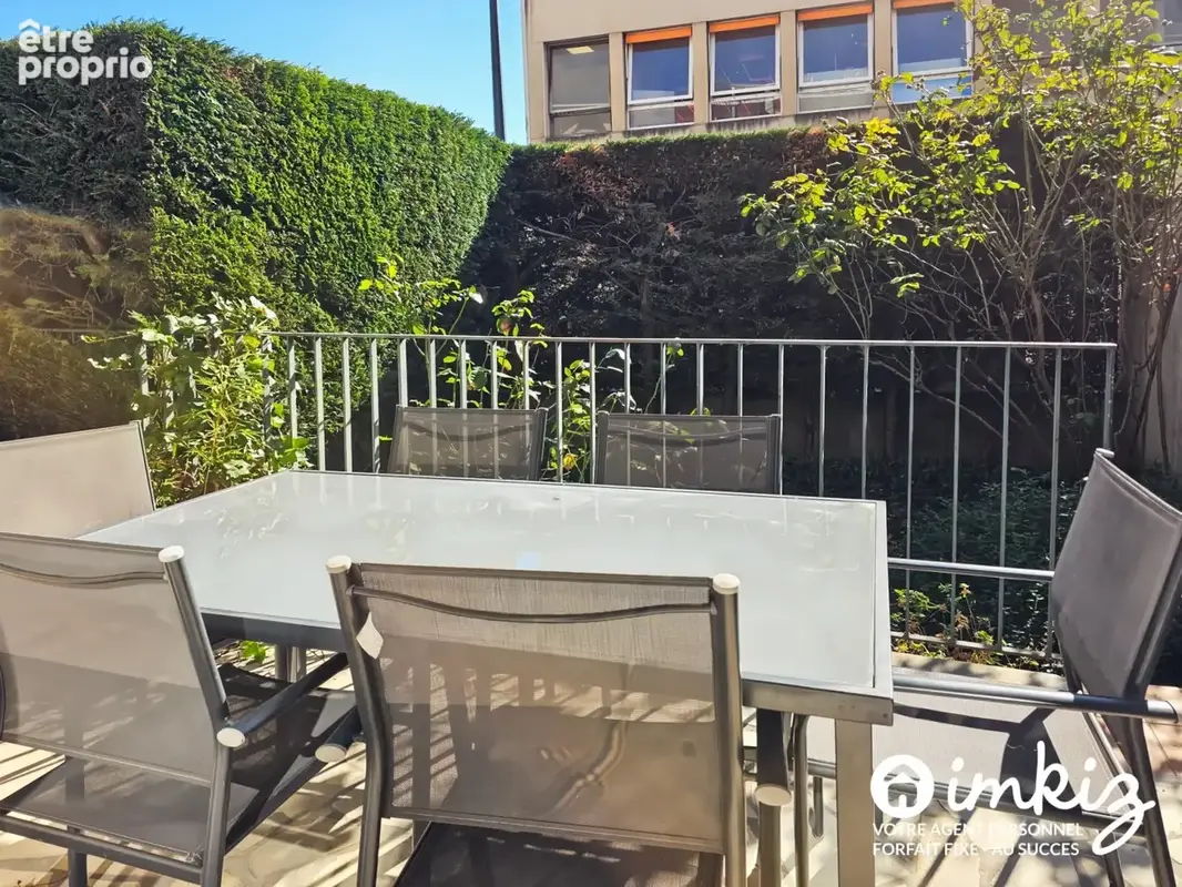 2 pièces traversant – terrasse & jardinet –parking - photo 9