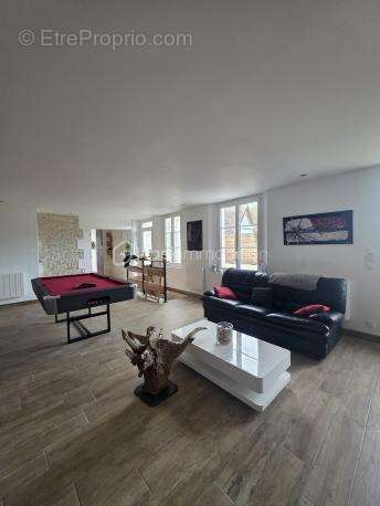 Longere - 147m² - 4 chambres - jardin - dependances - cave voutee - neuilly sous clermont - photo 2