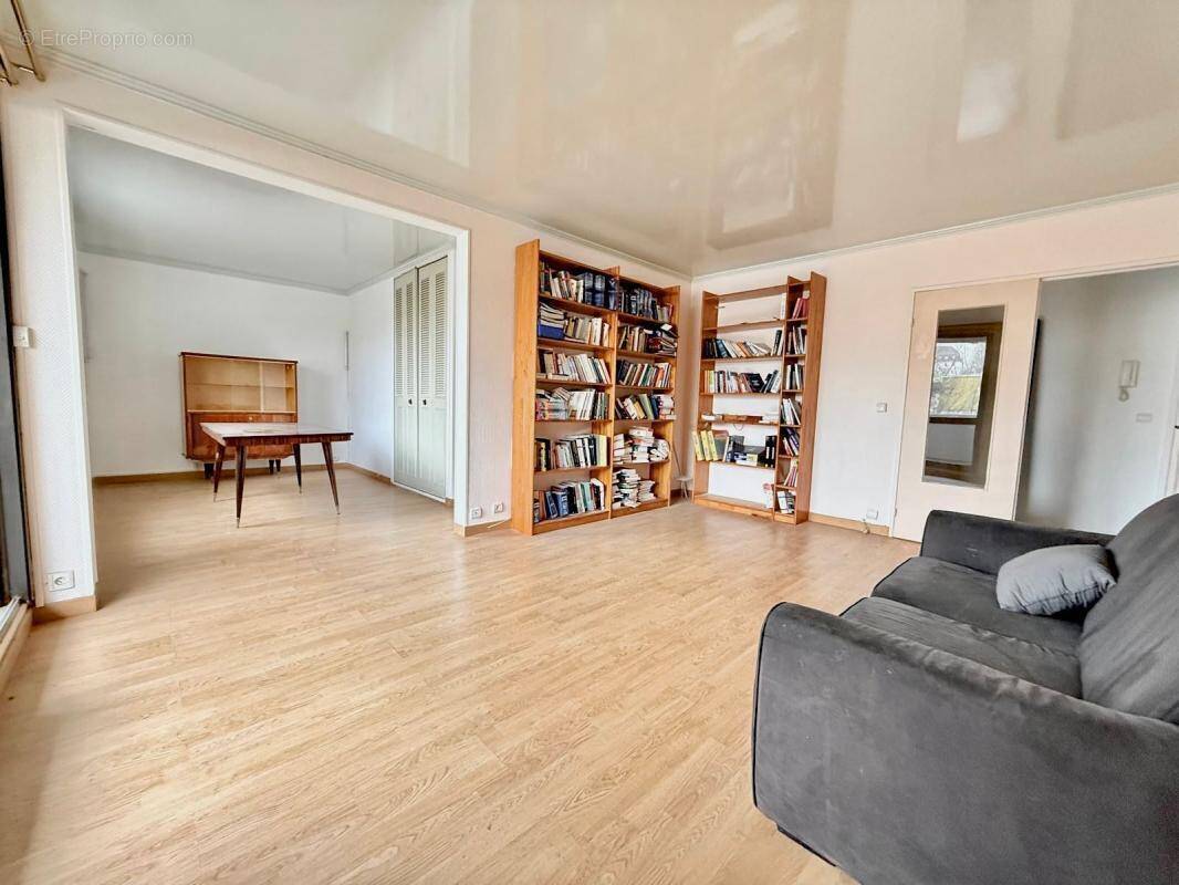 Appartement à BOISSY-SAINT-LEGER