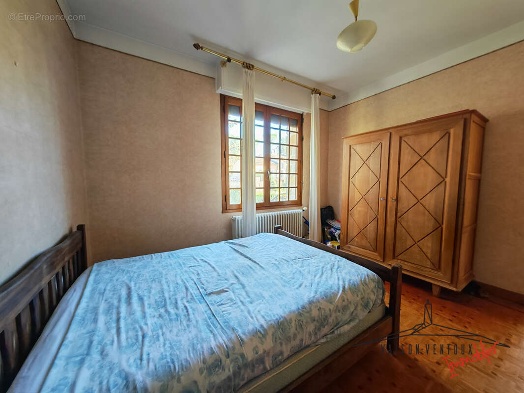 Maison à VAISON-LA-ROMAINE