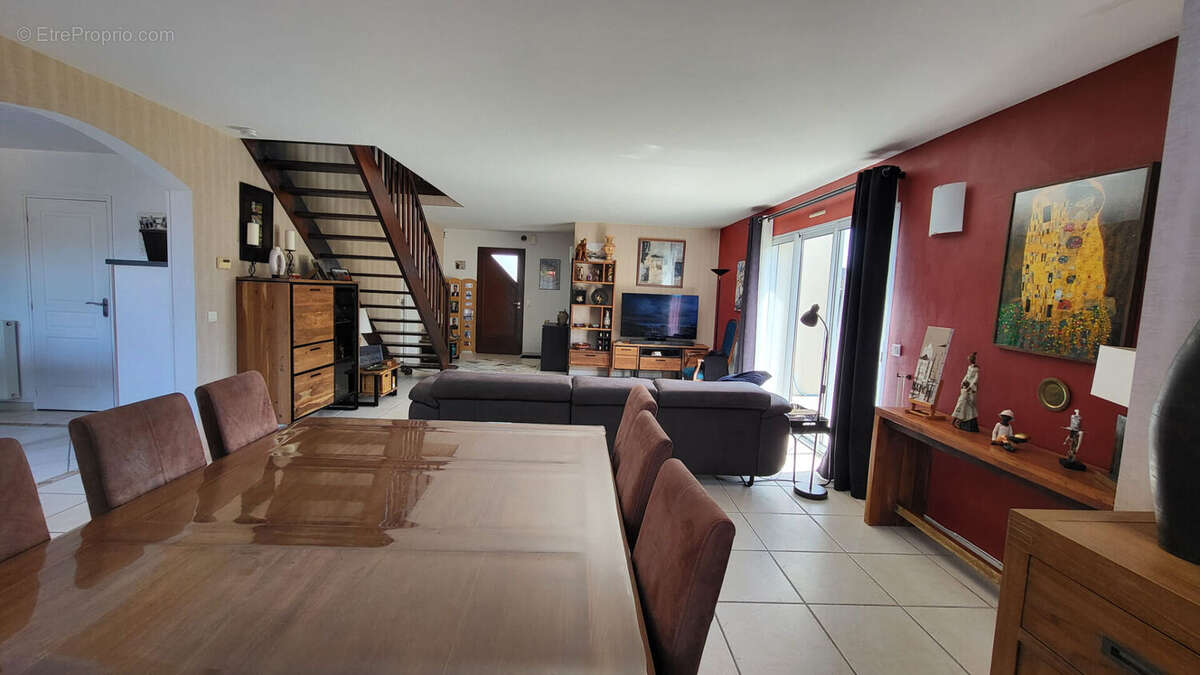 Maison 147m2 - Proche Bourg ST ANDRE DES EAUX - photo 7