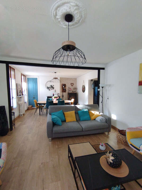 Appartement à VIBRAYE