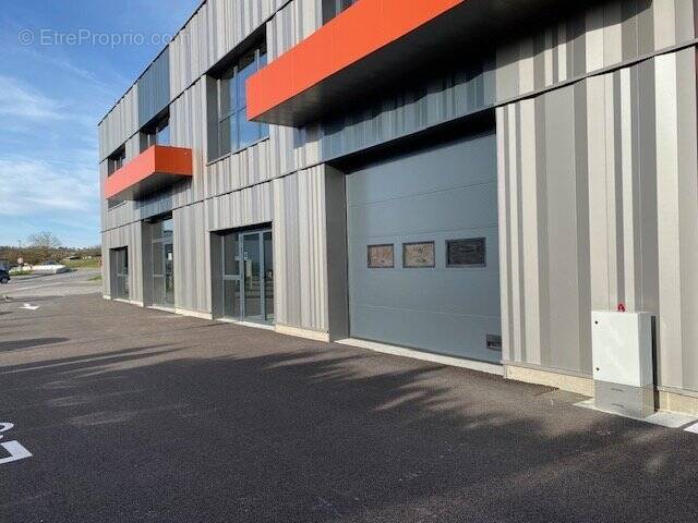 Commerce à SILLINGY