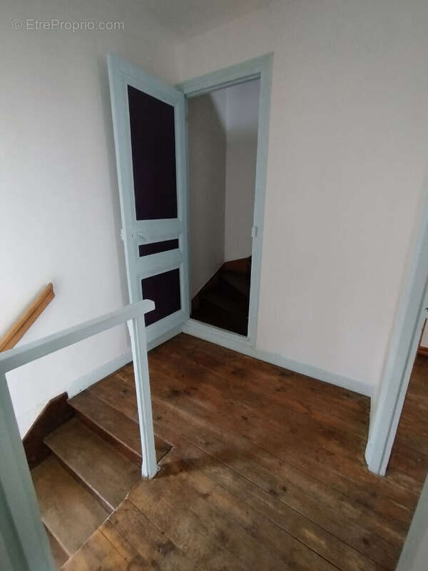 Maison à ORIGNY-SAINTE-BENOITE