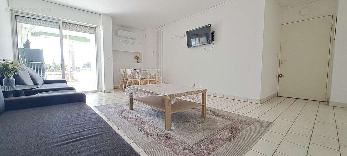 Appartement à MARSEILLE-8E