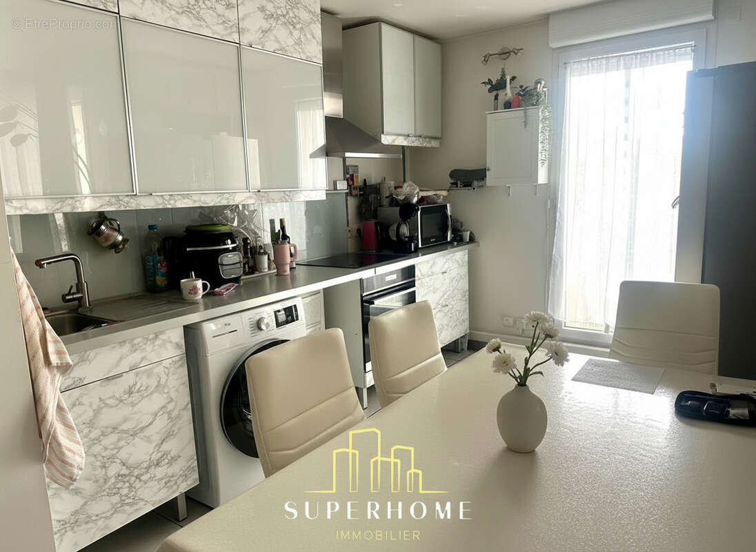 Appartement à MARSEILLE-8E