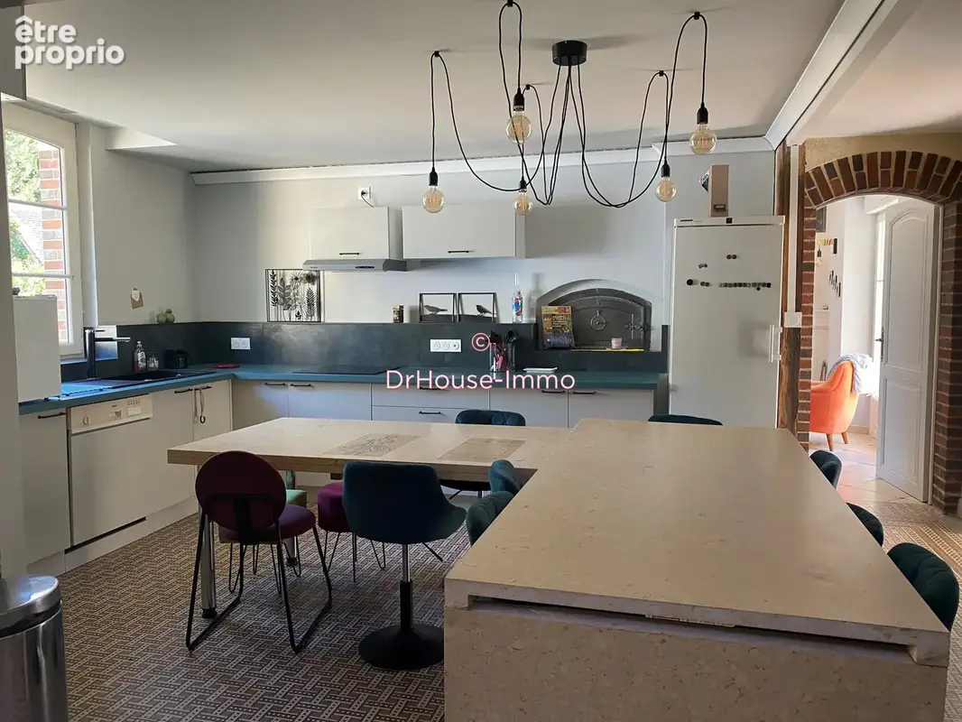Maison 9 pièces 310 m² à vendre à Villiers-Saint-Benoit (89130) - photo 9
