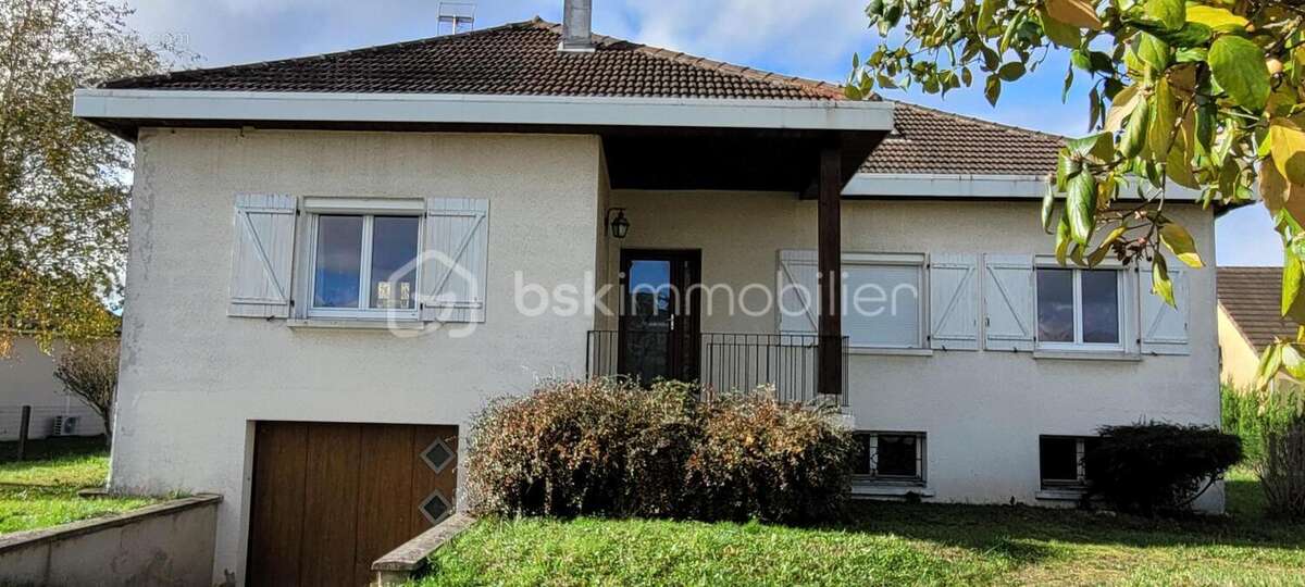 Maison à TAVAUX