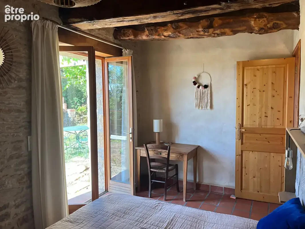 Ancienne grange partiellement rénovée avec vue panoramique - secteur Naussac - photo 10