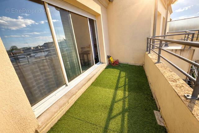 Appartement à LAMORLAYE