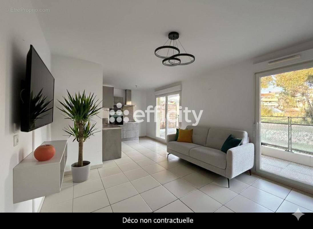 Appartement à MARSEILLE-12E