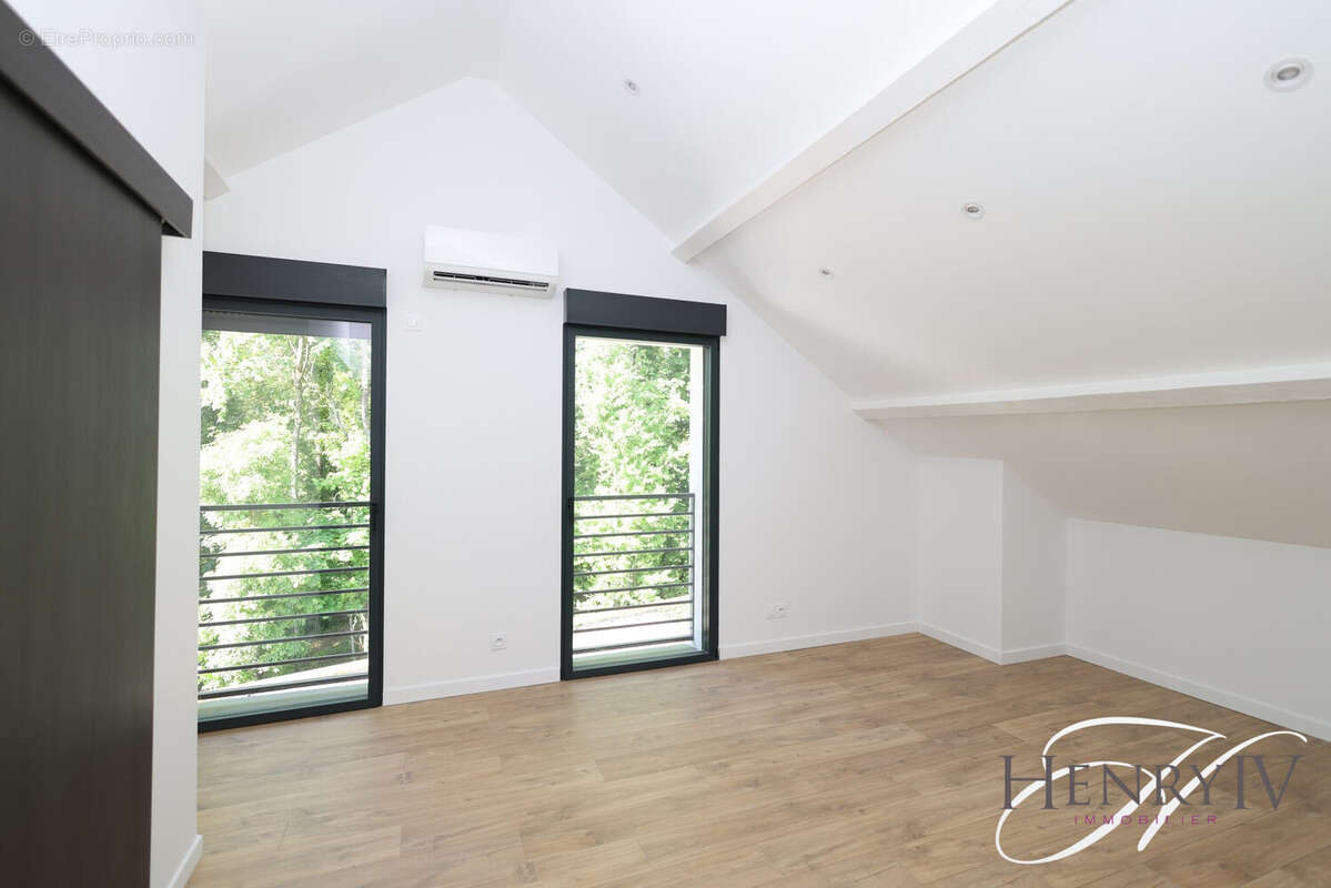 Appartement à MONTBONNOT-SAINT-MARTIN