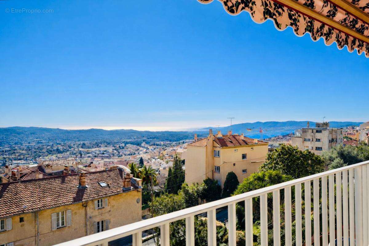 Appartement à GRASSE