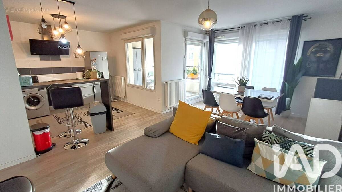 Photo 1 - Appartement à LES ULIS