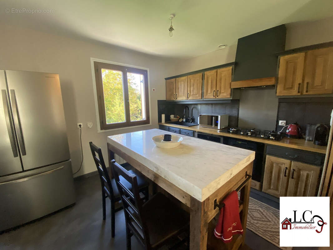 Maison à JOUET-SUR-L&#039;AUBOIS