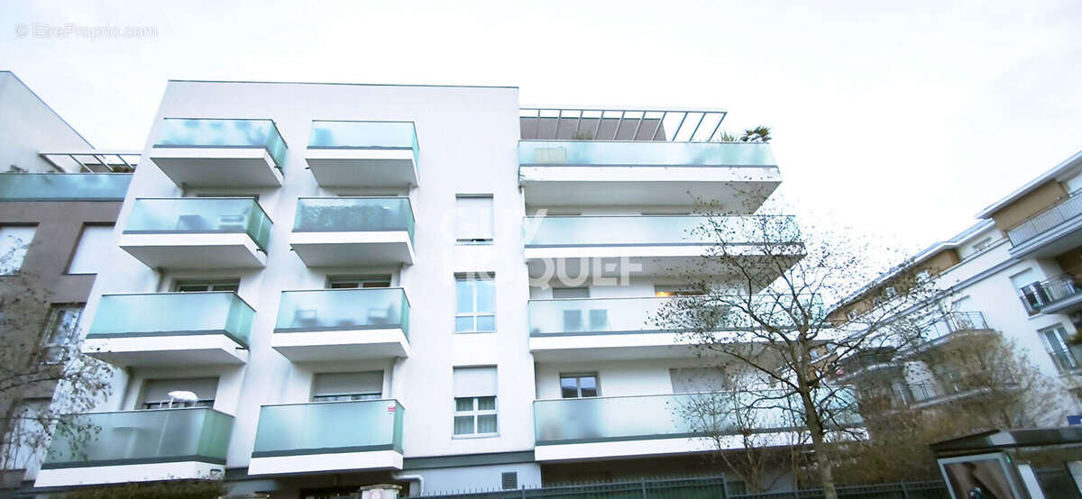 Appartement à ROSNY-SOUS-BOIS