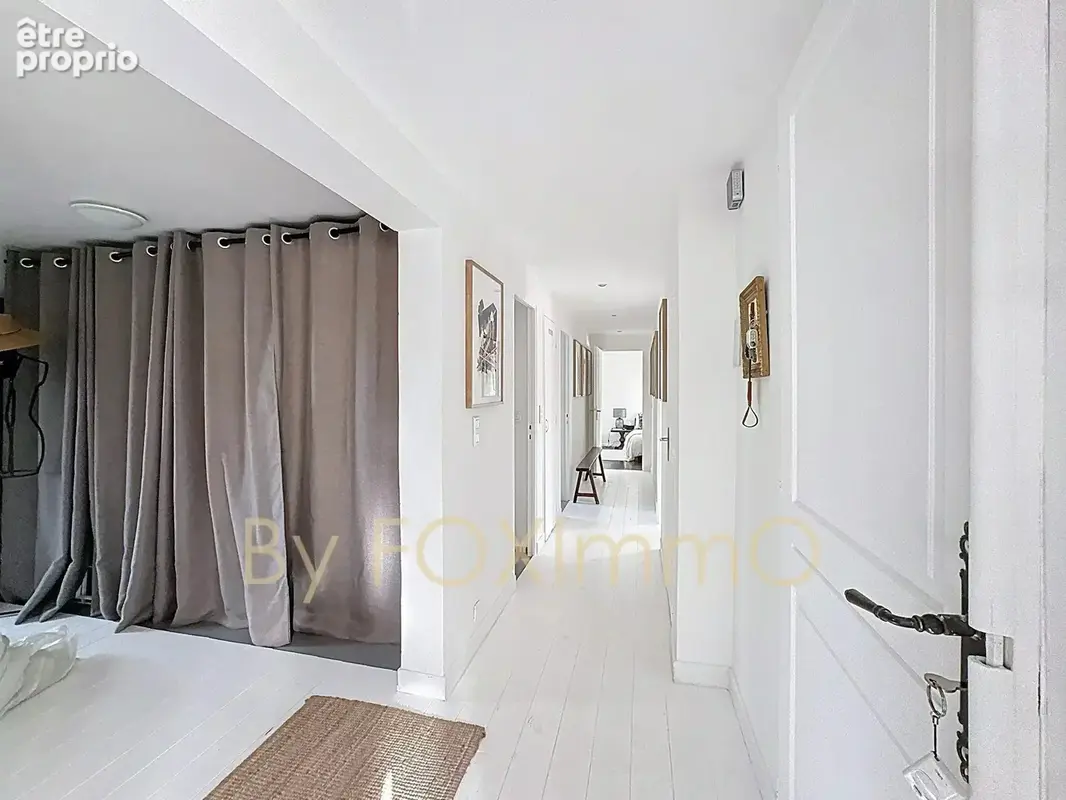 Valbonne village – villa 4 chambres à pied du village – terrain 1600 m² avec piscine - photo 13