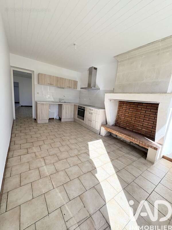 Maison 100 m² à Pomerol  - photo 5