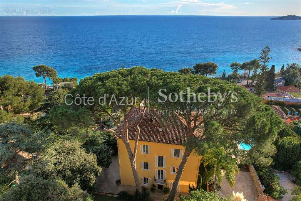 Maison à EZE