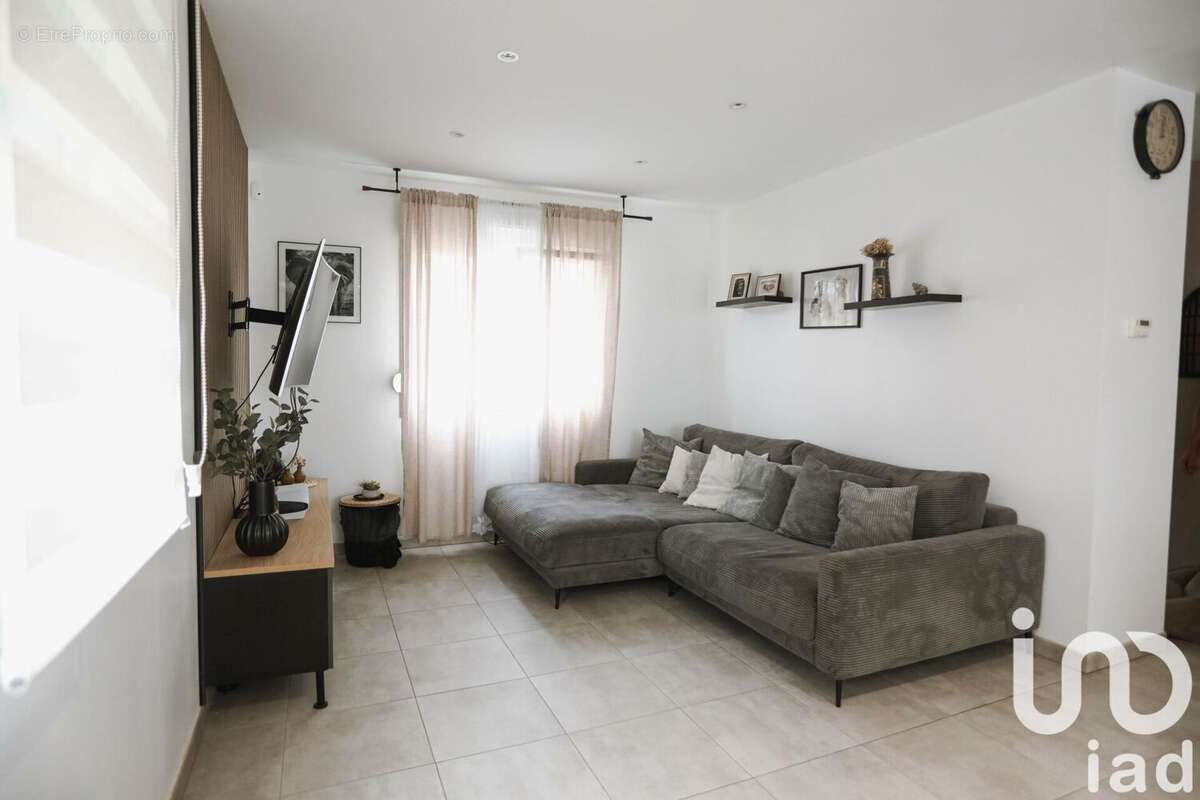 Photo 9 - Maison à HUSSIGNY-GODBRANGE