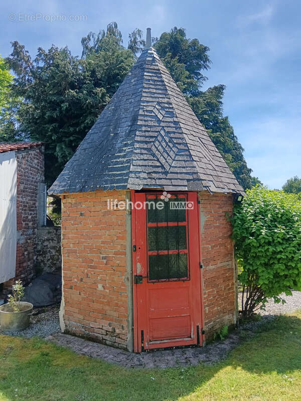 Maison à AHUN