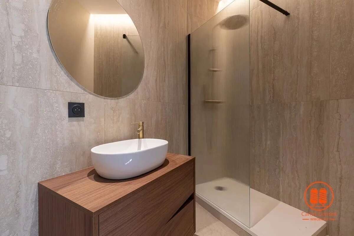 Appartement à LYON-1E