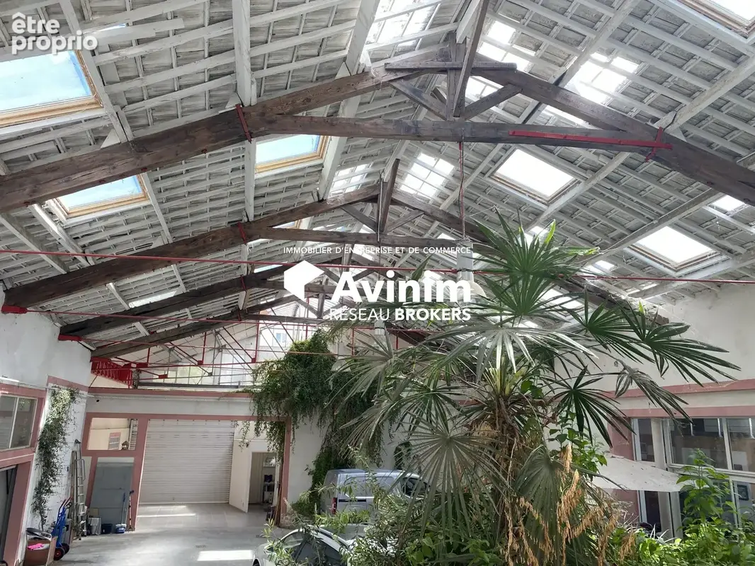 Commerce 750 m² à vendre à Draguignan (83300) - photo 7