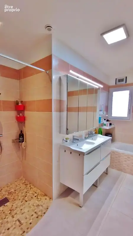 Villa lumineuse et confortable,  3 chambres, jardin, garage. - photo 10