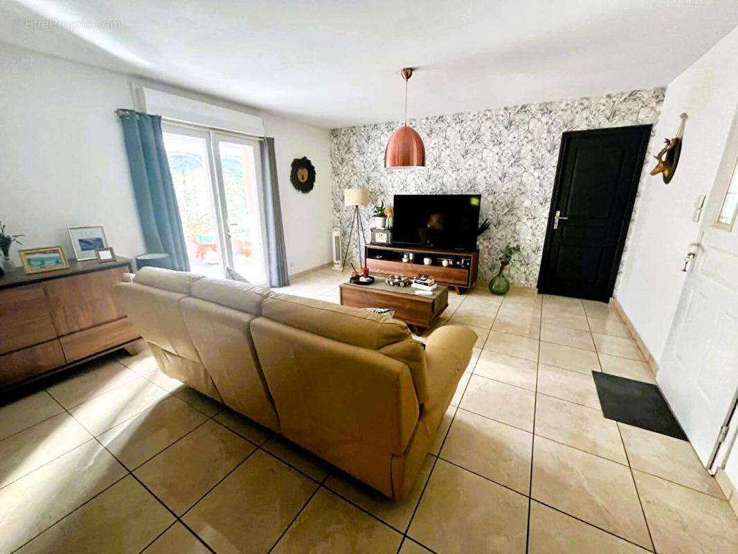 Maison plain-pied 4 chambres 120 m2 - photo 5