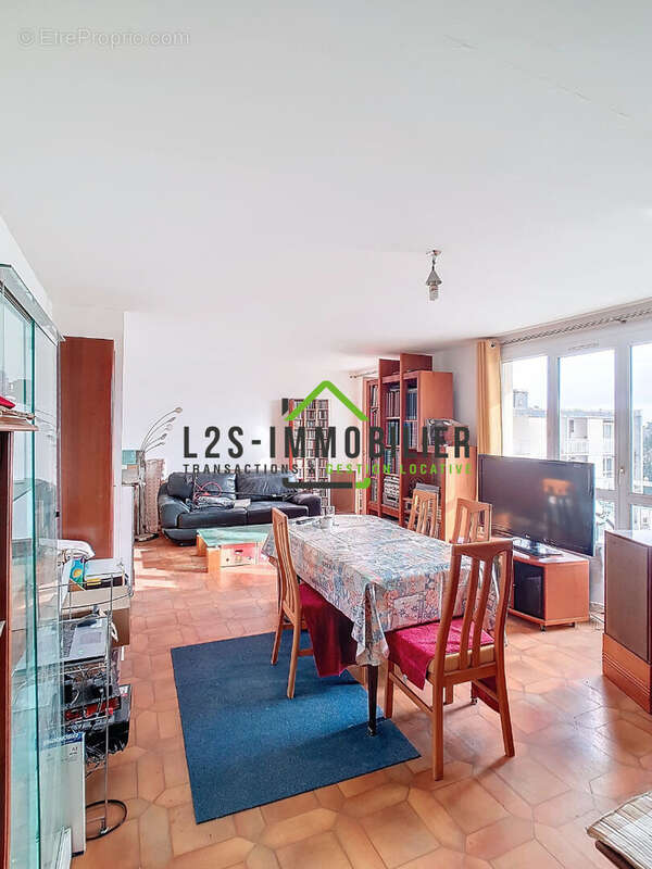 Appartement à MONTSOULT