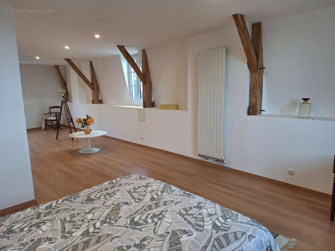 Maison à SALLES-DE-BELVES