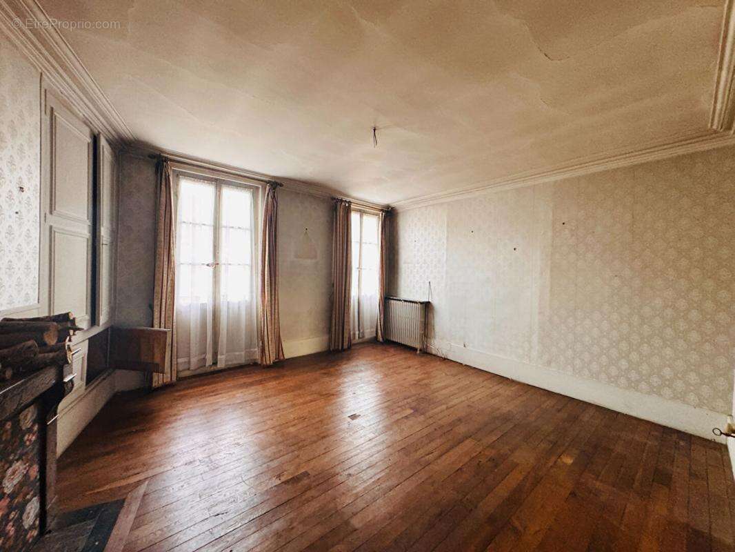 Maison à PREMERY