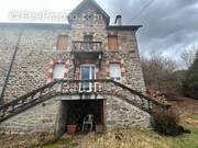 Maison à ALBUSSAC